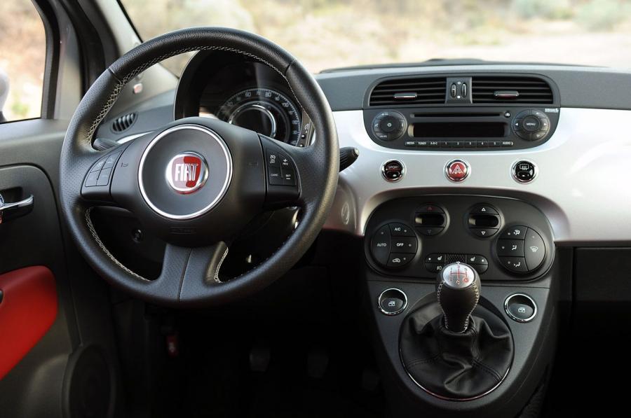  Fiat 500 Turbo 2012 года  (фото 22 из 57)